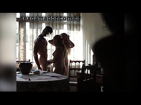 ❤️ Секс друзі запрошують гіганта і втрьох з ним ☑  Секс на uk.xxxtophd.ru ❌❤